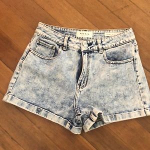 Pacsun mom short size 26.